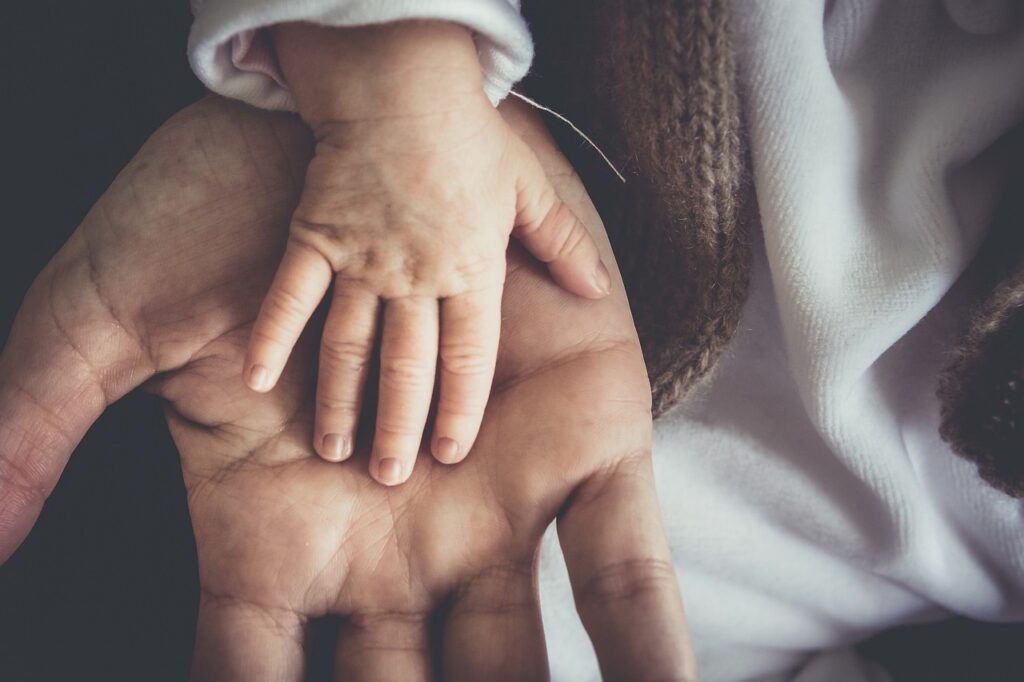 債務整理で妻の名前が連帯保証人になる影響とは？
