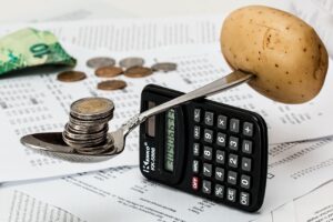 債務整理で収入証明を提出したらバレるのか？